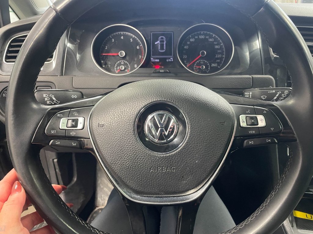 Volkswagen Golf  2019 à St-Jérôme, Québec - 16 - w1024h768px