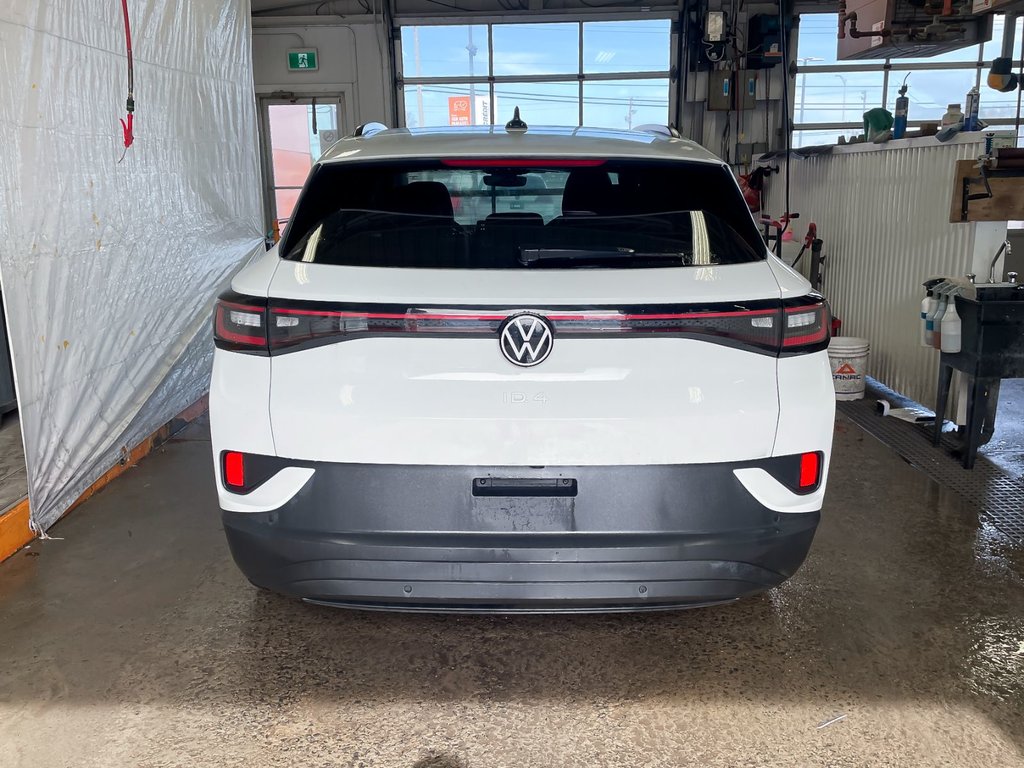 2023 Volkswagen ID.4 in St-Jérôme, Quebec - 8 - w1024h768px