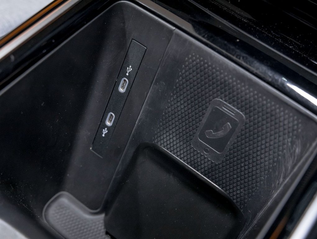 Volkswagen ID.4  2023 à St-Jérôme, Québec - 23 - w1024h768px