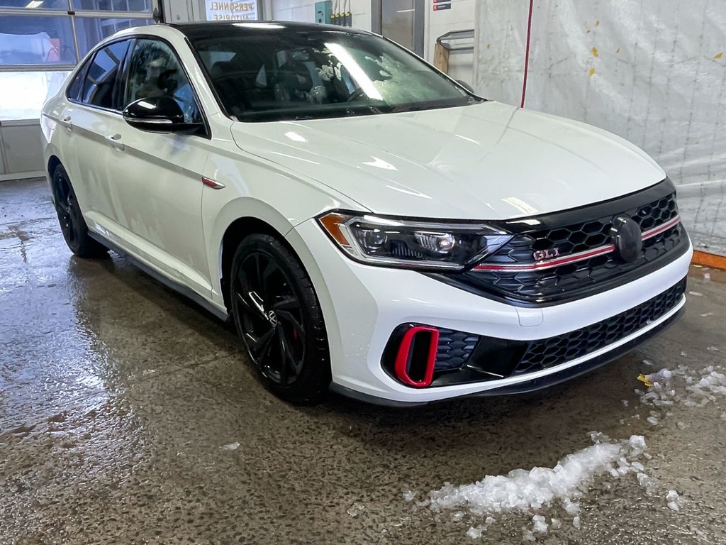Volkswagen Jetta GLI  2024 à St-Jérôme, Québec - 10 - w1024h768px