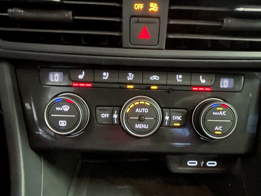 Volkswagen Jetta GLI  2024 à St-Jérôme, Québec - 13 - w1024h768px