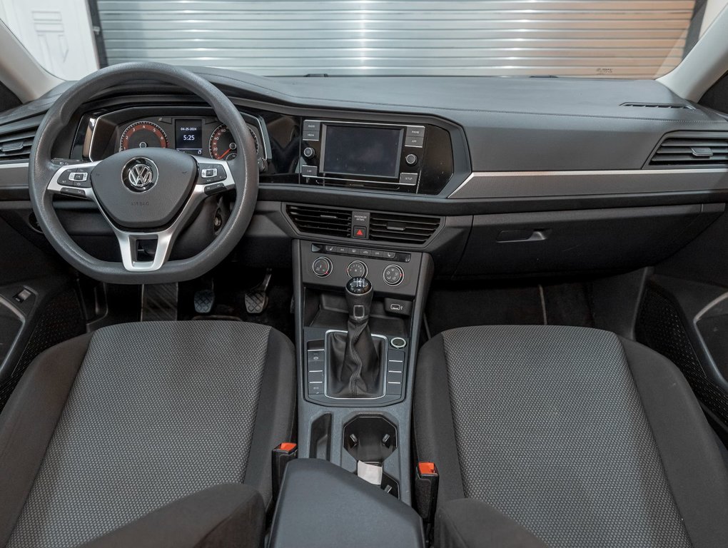 Volkswagen Jetta  2019 à St-Jérôme, Québec - 11 - w1024h768px