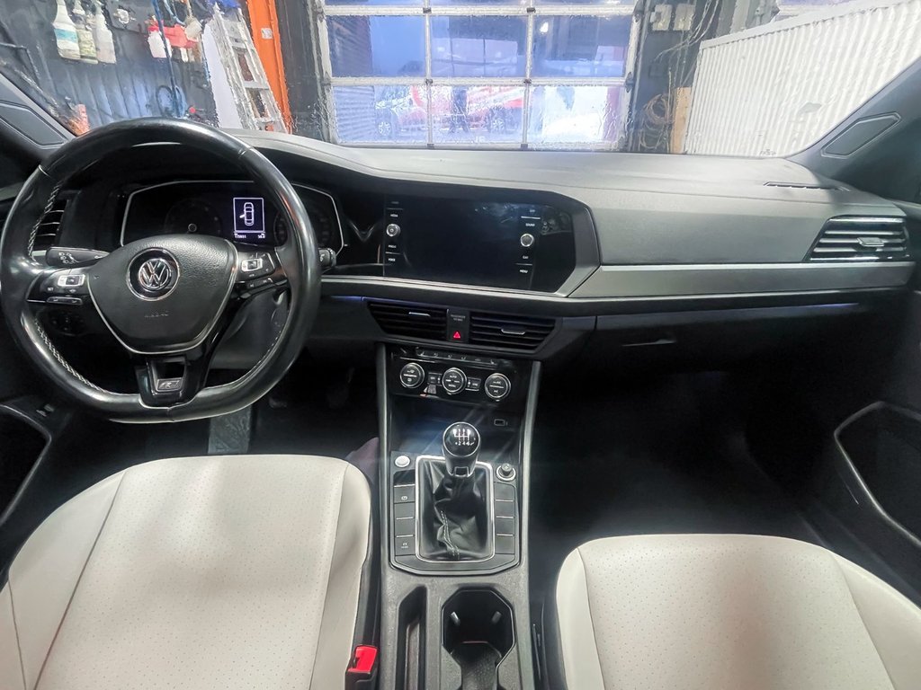 2019 Volkswagen Jetta in St-Jérôme, Quebec - 10 - w1024h768px
