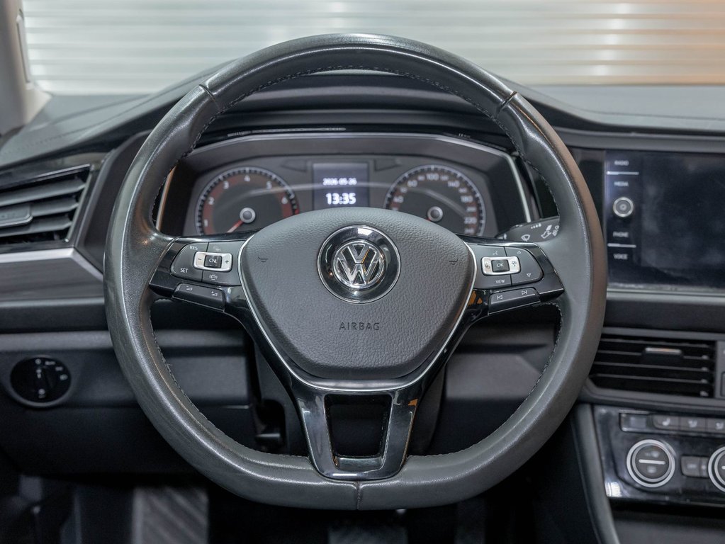 2020 Volkswagen Jetta in St-Jérôme, Quebec - 14 - w1024h768px
