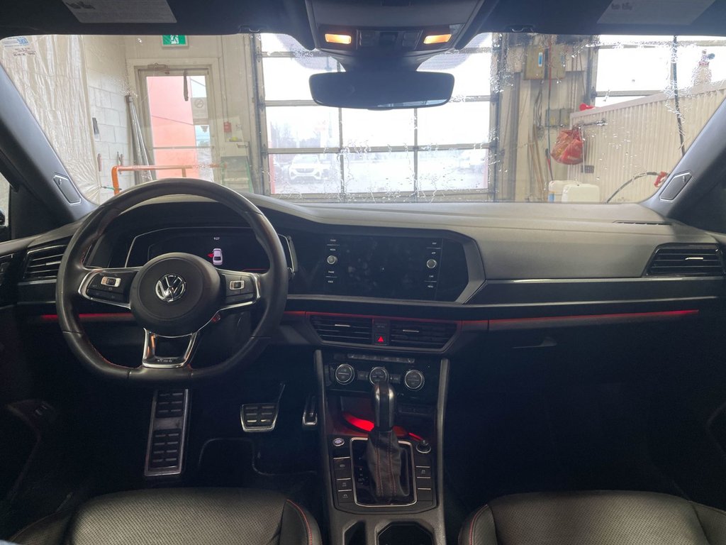 Volkswagen Jetta  2021 à St-Jérôme, Québec - 11 - w1024h768px