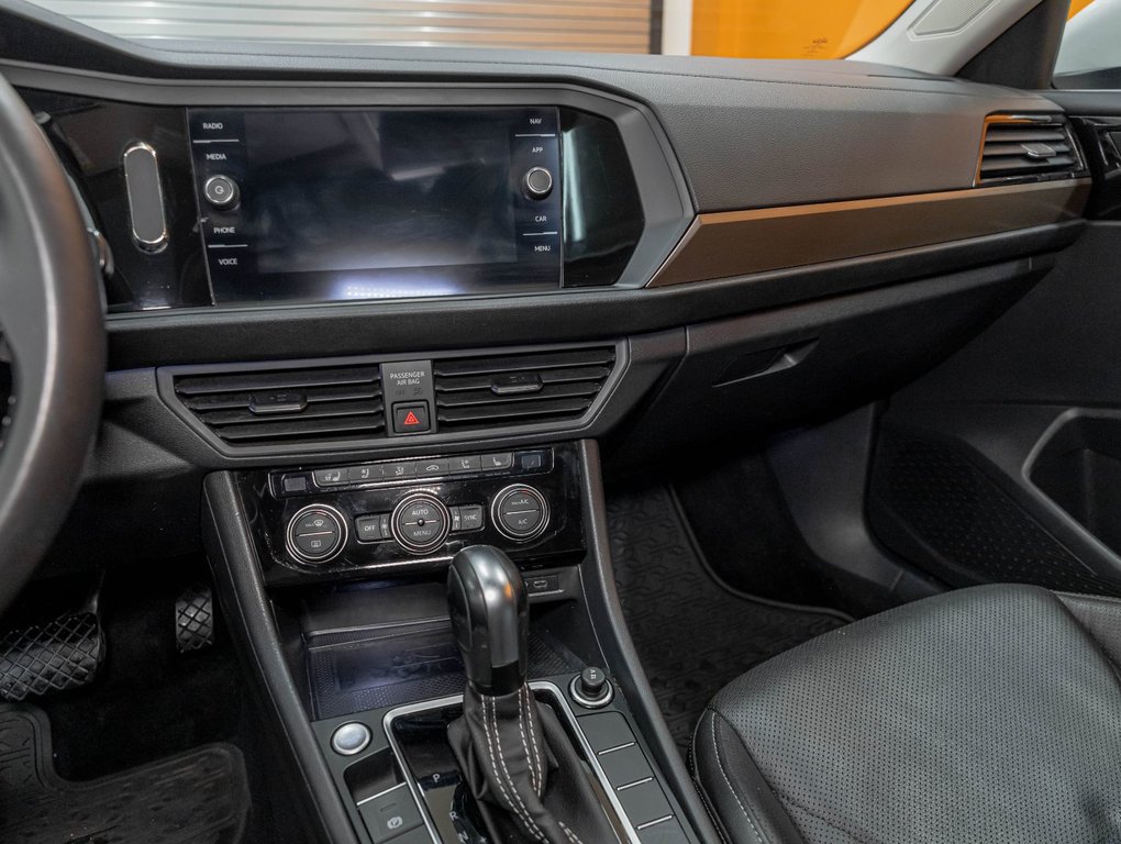 Volkswagen Jetta  2021 à St-Jérôme, Québec - 21 - w1024h768px
