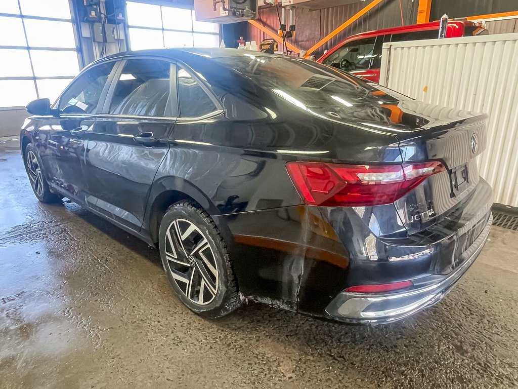 Volkswagen Jetta  2023 à St-Jérôme, Québec - 8 - w1024h768px