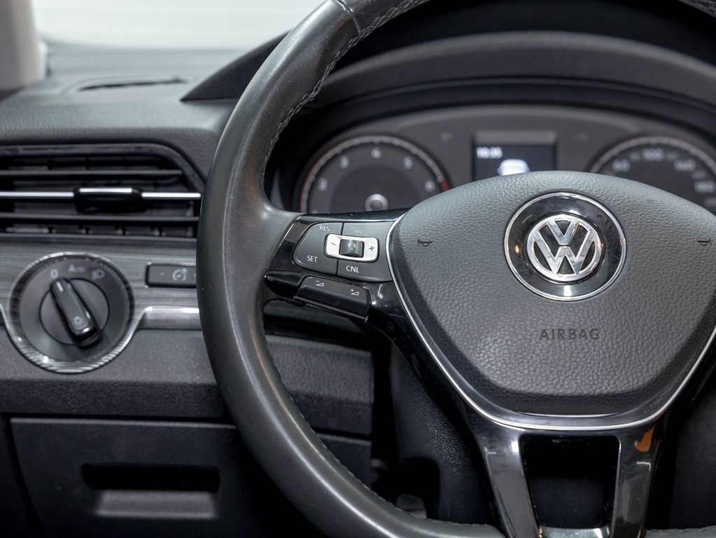 2021 Volkswagen Passat in St-Jérôme, Quebec - 15 - w1024h768px