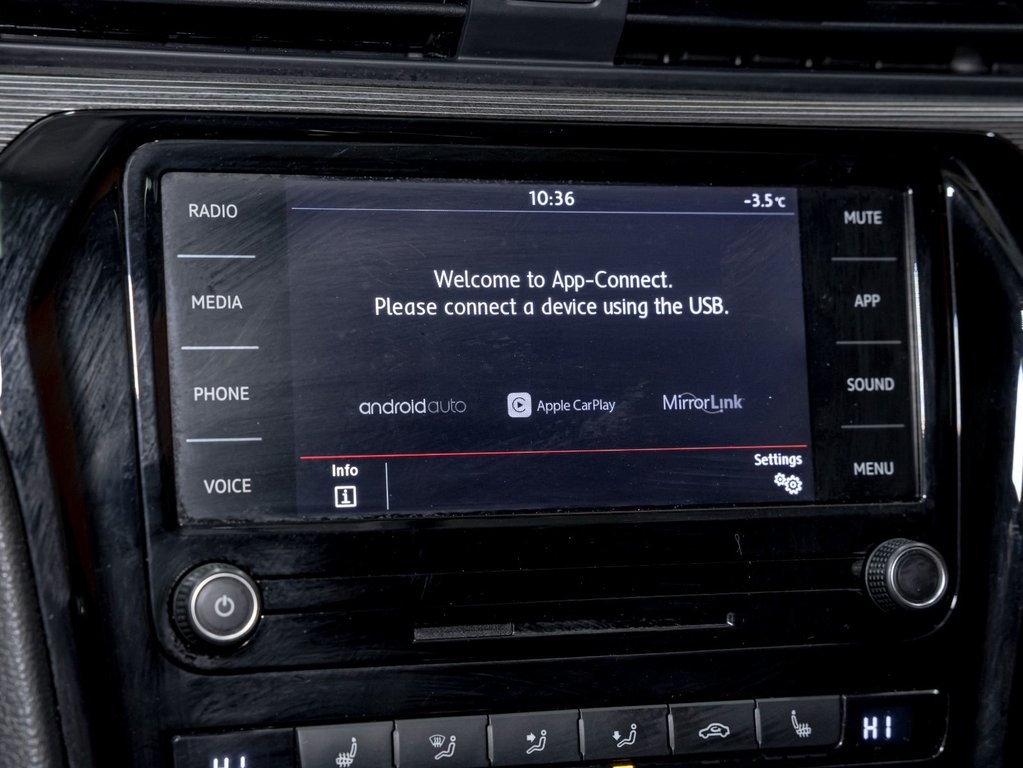 2021 Volkswagen Passat in St-Jérôme, Quebec - 17 - w1024h768px