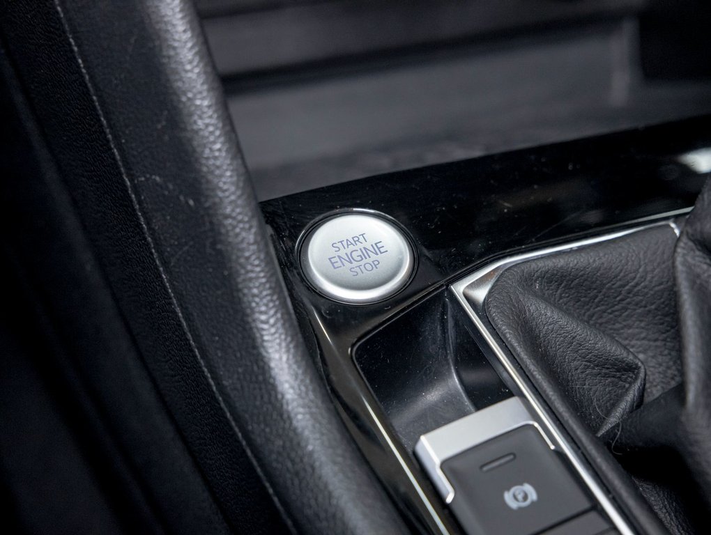 2023 Volkswagen Taos in St-Jérôme, Quebec - 24 - w1024h768px