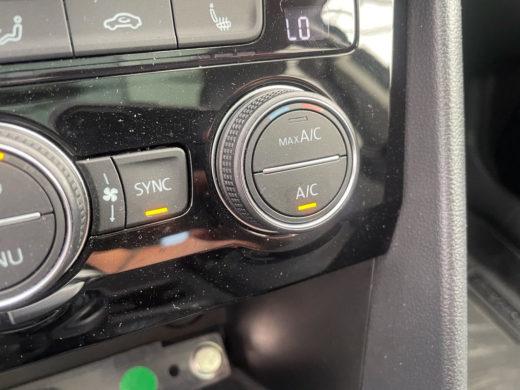 2024 Volkswagen Taos in St-Jérôme, Quebec - 17 - w1024h768px
