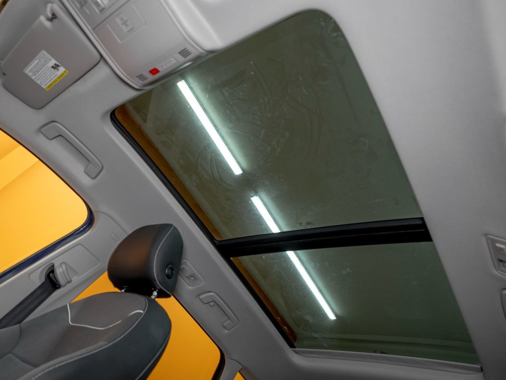 Volkswagen Taos  2024 à St-Jérôme, Québec - 4 - w1024h768px