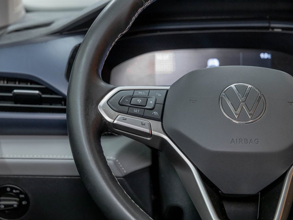 Volkswagen Taos  2024 à St-Jérôme, Québec - 14 - w1024h768px
