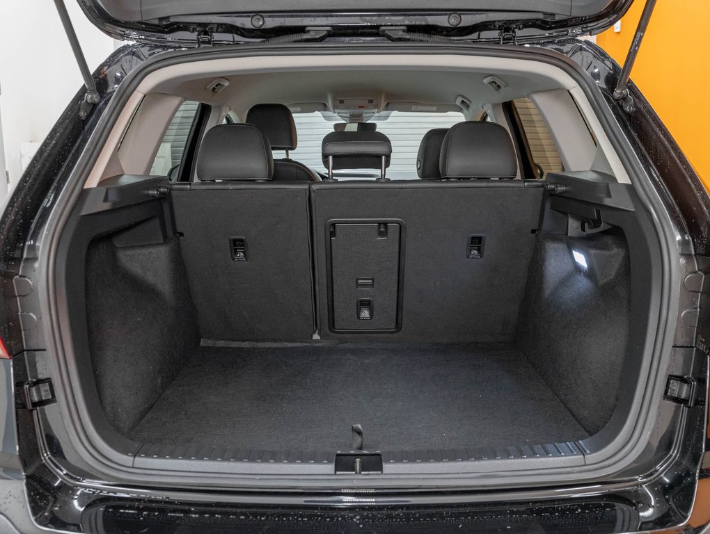 Volkswagen Taos  2024 à St-Jérôme, Québec - 31 - w1024h768px