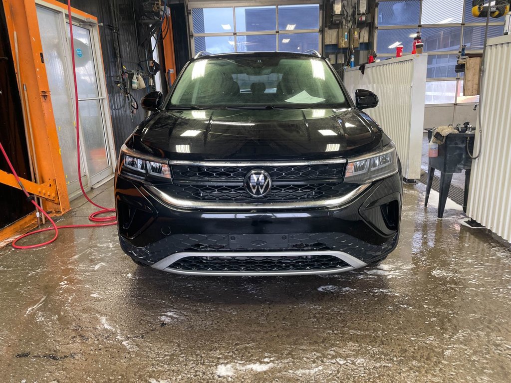 Volkswagen Taos  2024 à St-Jérôme, Québec - 4 - w1024h768px