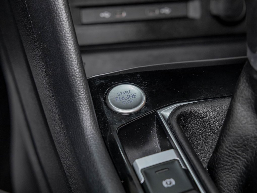 Volkswagen Taos  2024 à St-Jérôme, Québec - 27 - w1024h768px