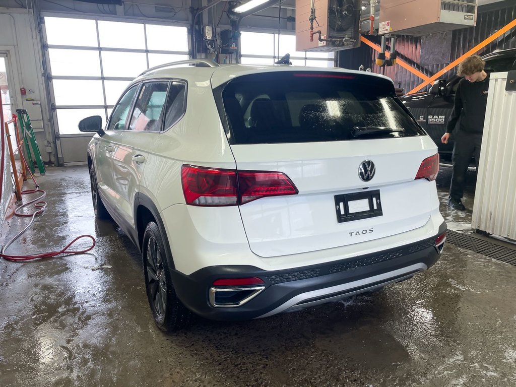 Volkswagen Taos  2024 à St-Jérôme, Québec - 6 - w1024h768px