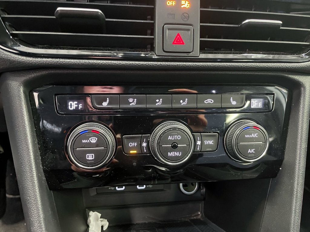 Volkswagen Taos  2024 à St-Jérôme, Québec - 13 - w1024h768px