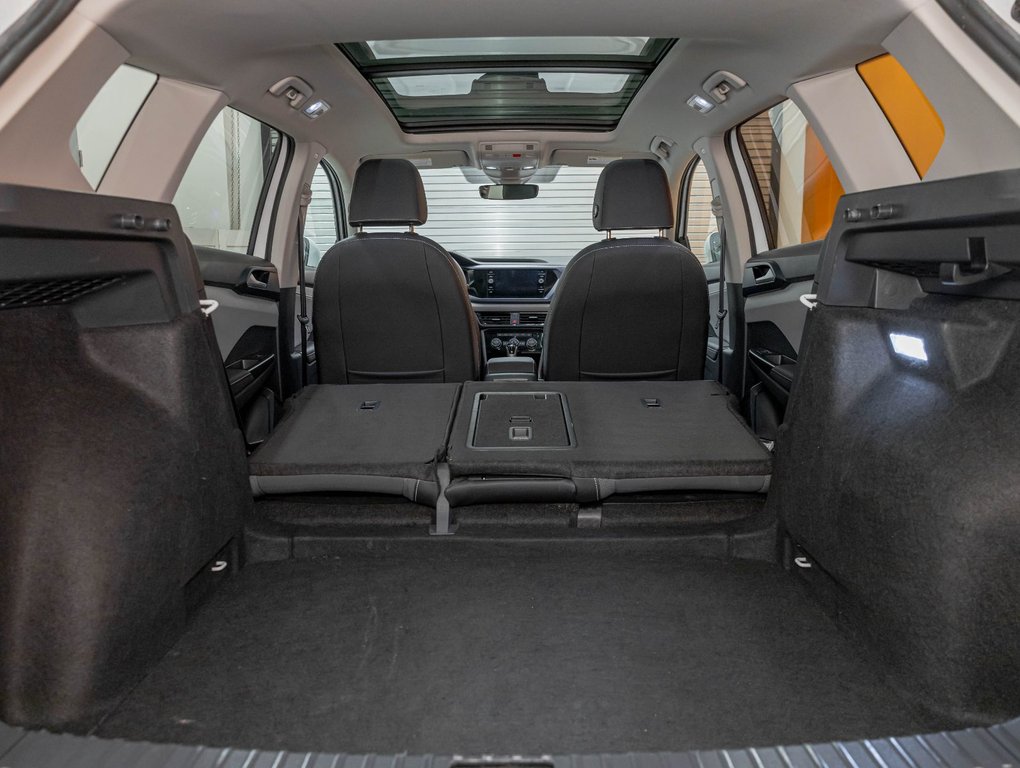 Volkswagen Taos  2024 à St-Jérôme, Québec - 30 - w1024h768px