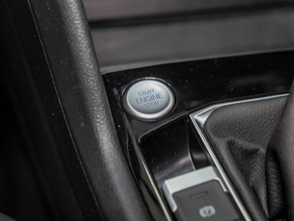 Volkswagen Taos  2024 à St-Jérôme, Québec - 25 - w1024h768px