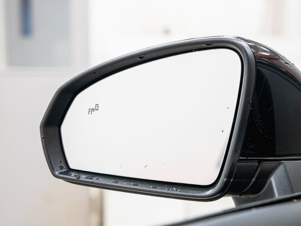 Volkswagen Taos  2024 à St-Jérôme, Québec - 30 - w1024h768px