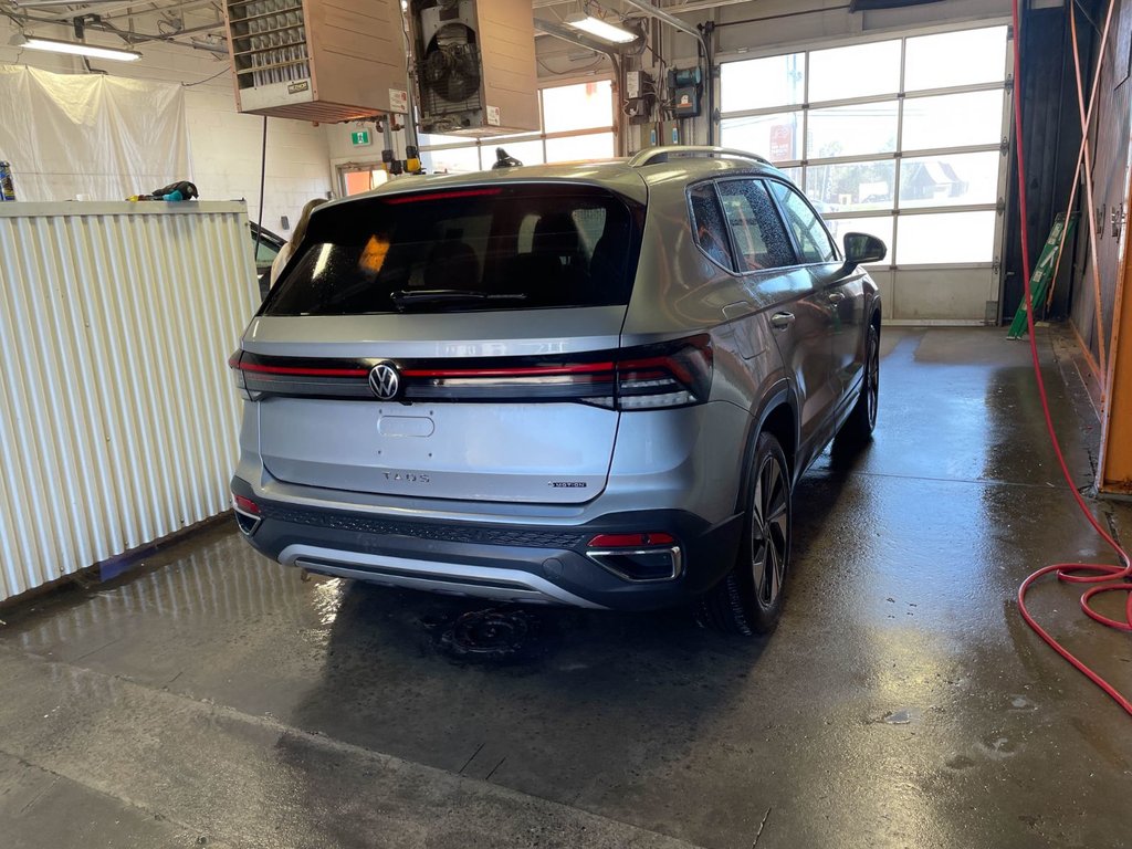 Volkswagen Taos  2025 à St-Jérôme, Québec - 8 - w1024h768px