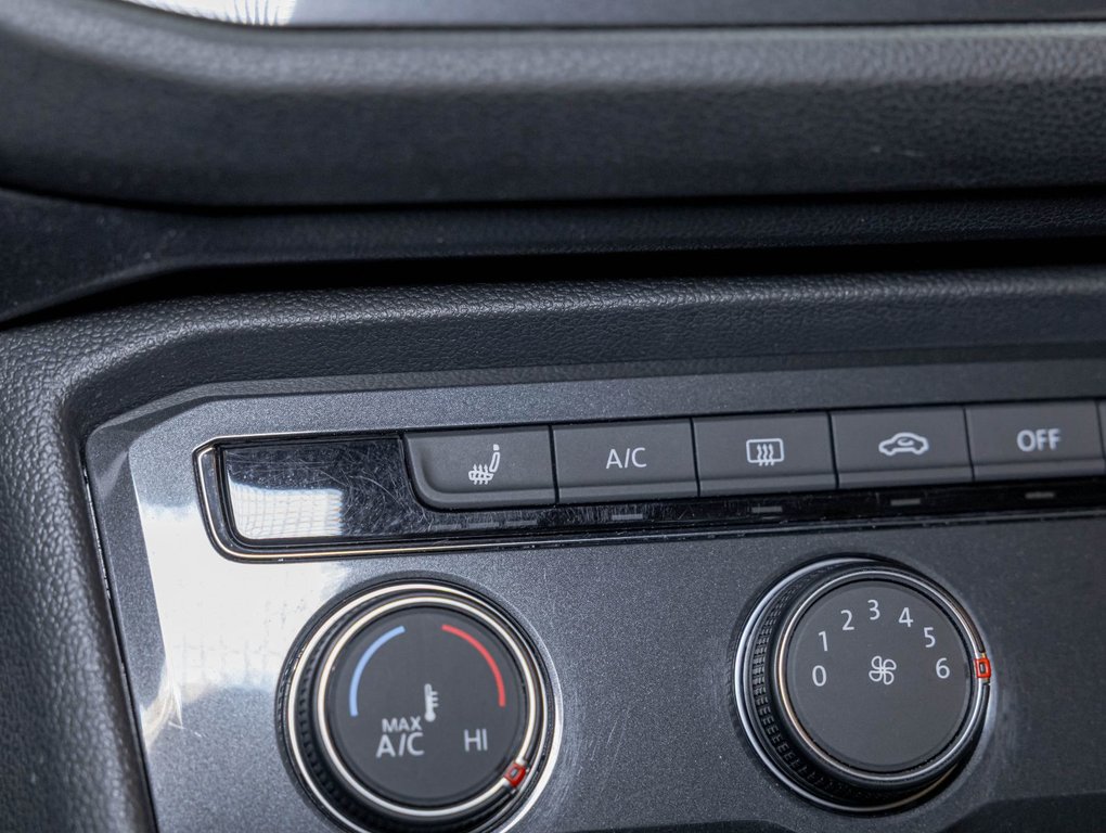 2018 Volkswagen Tiguan in St-Jérôme, Quebec - 20 - w1024h768px