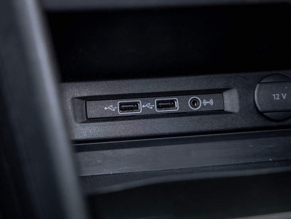 2018 Volkswagen Tiguan in St-Jérôme, Quebec - 21 - w1024h768px