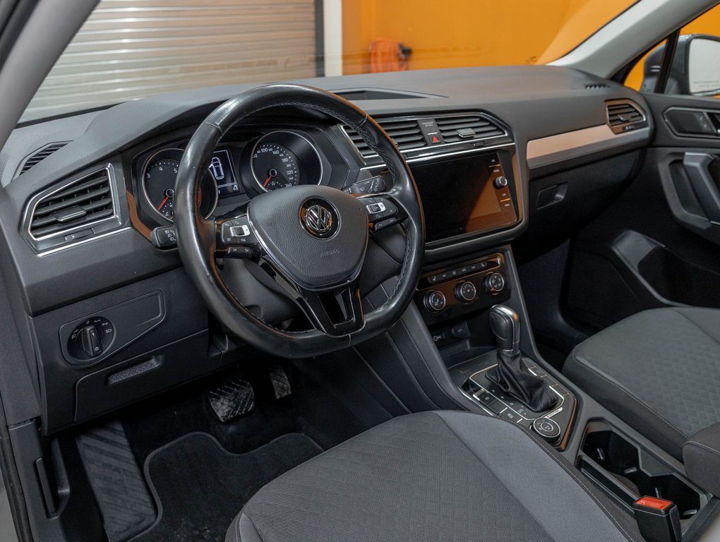2018 Volkswagen Tiguan in St-Jérôme, Quebec - 2 - w1024h768px