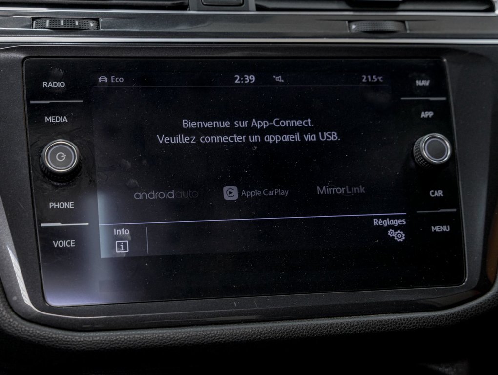 2019 Volkswagen Tiguan in St-Jérôme, Quebec - 16 - w1024h768px