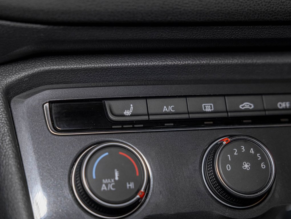 2021 Volkswagen Tiguan in St-Jérôme, Quebec - 20 - w1024h768px