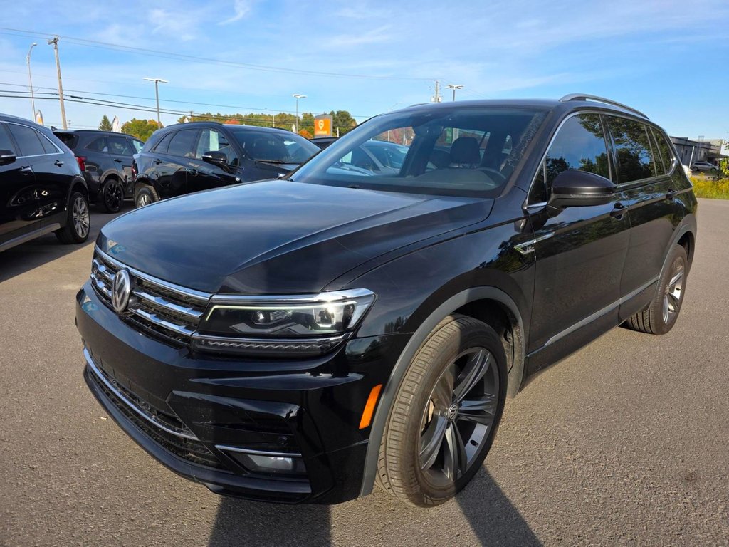 2021 Volkswagen Tiguan in St-Jérôme, Quebec - 1 - w1024h768px