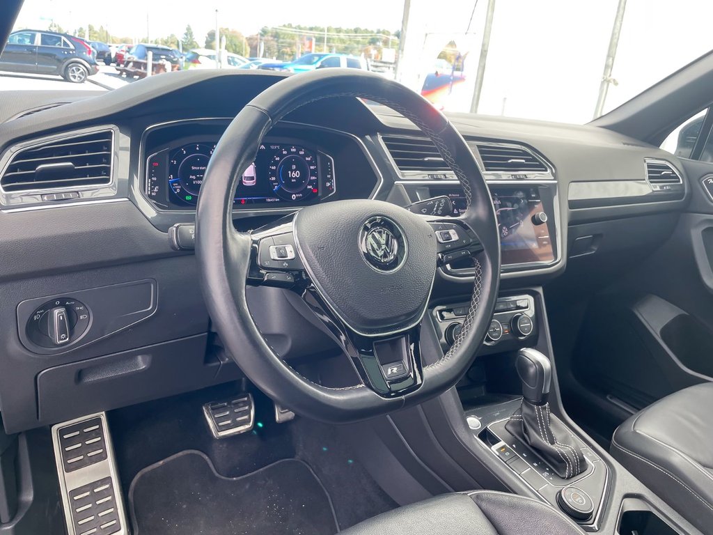 2021 Volkswagen Tiguan in St-Jérôme, Quebec - 5 - w1024h768px
