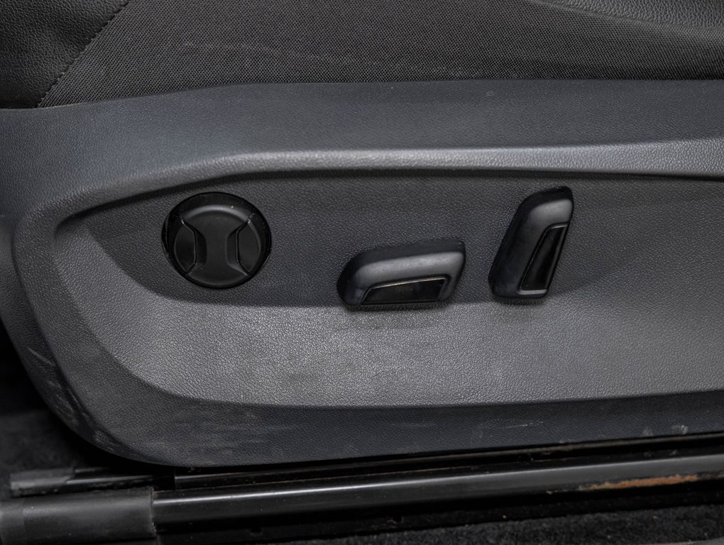 2022 Volkswagen Tiguan in St-Jérôme, Quebec - 24 - w1024h768px