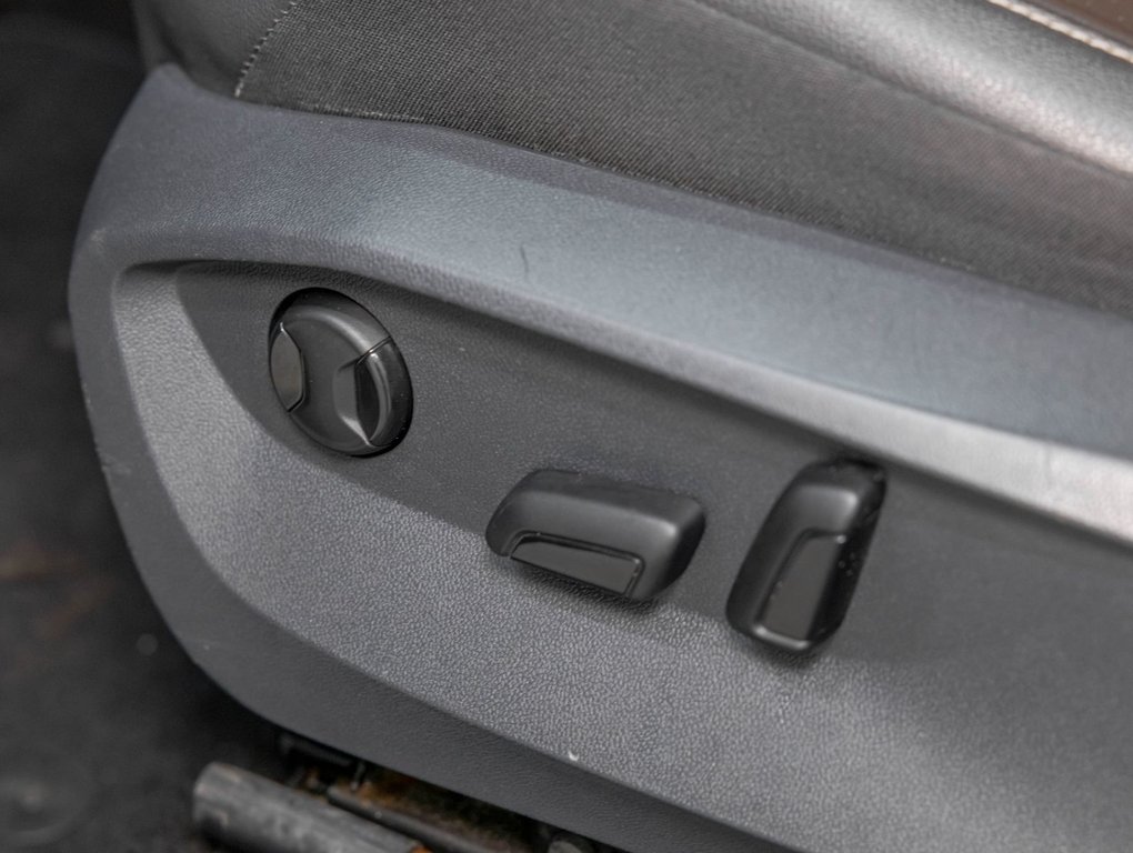 Volkswagen Tiguan  2022 à St-Jérôme, Québec - 23 - w1024h768px