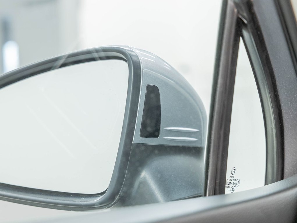 Volkswagen Tiguan  2022 à St-Jérôme, Québec - 32 - w1024h768px