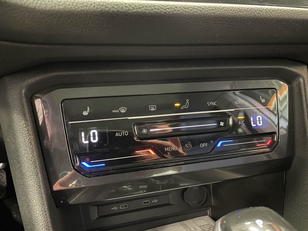 Volkswagen Tiguan  2022 à St-Jérôme, Québec - 13 - w1024h768px