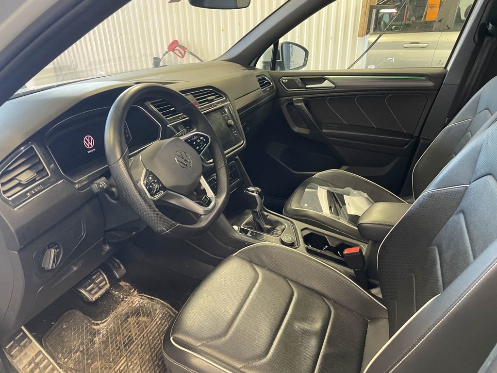 2022 Volkswagen Tiguan in St-Jérôme, Quebec - 5 - w1024h768px