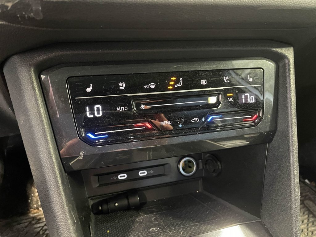 2022 Volkswagen Tiguan in St-Jérôme, Quebec - 14 - w1024h768px