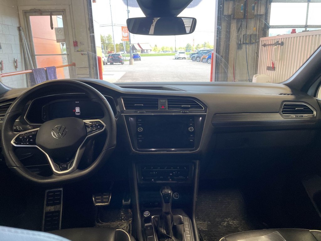 2022 Volkswagen Tiguan in St-Jérôme, Quebec - 13 - w1024h768px
