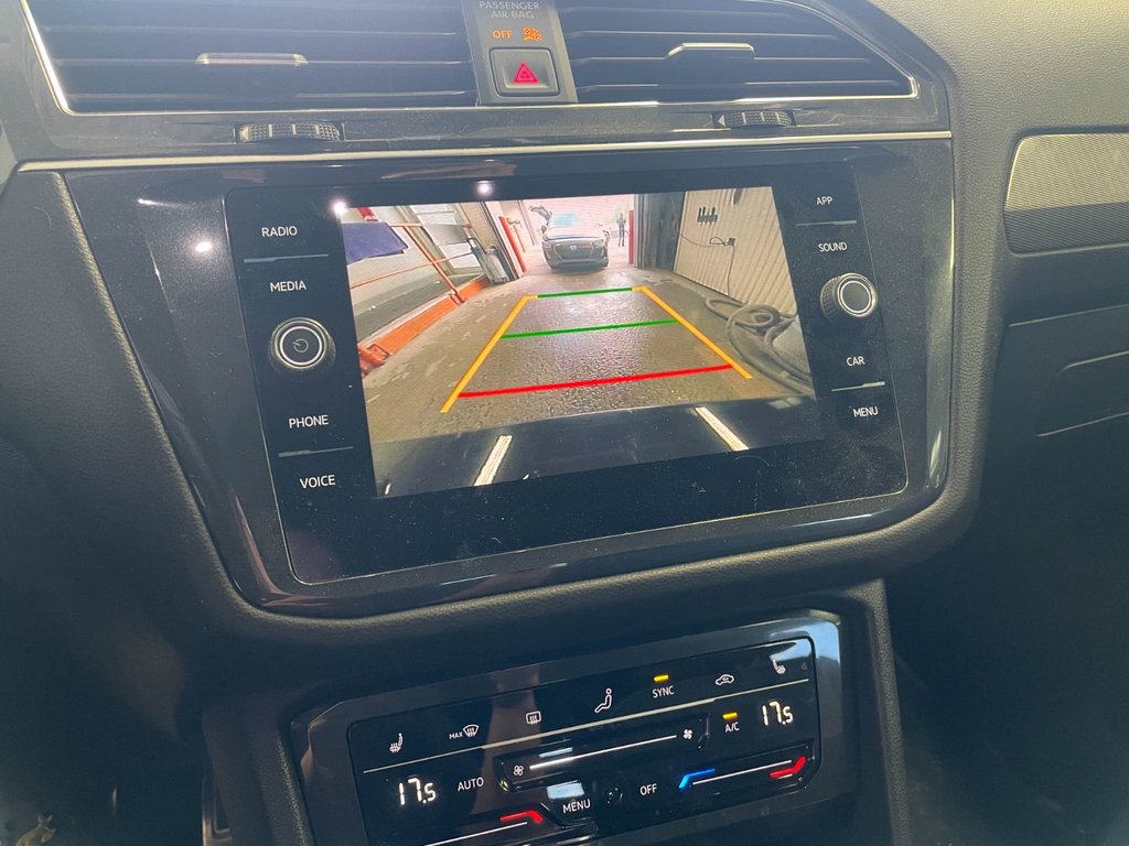 2022 Volkswagen Tiguan in St-Jérôme, Quebec - 16 - w1024h768px