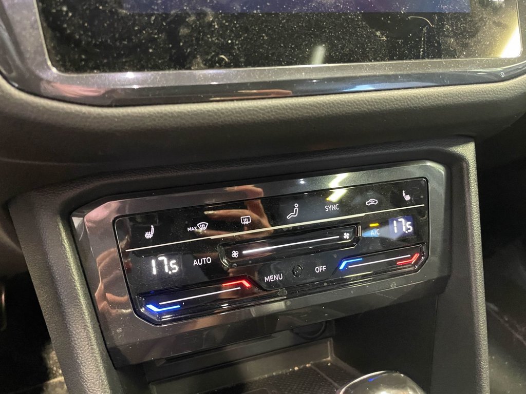 2022 Volkswagen Tiguan in St-Jérôme, Quebec - 13 - w1024h768px