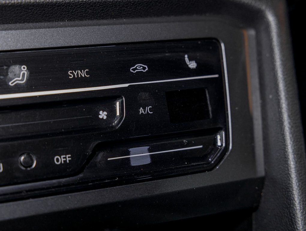 2023 Volkswagen Tiguan in St-Jérôme, Quebec - 23 - w1024h768px