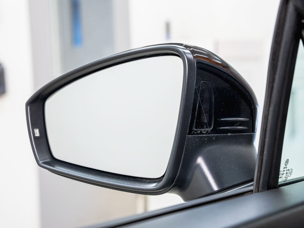 2023 Volkswagen Tiguan in St-Jérôme, Quebec - 33 - w1024h768px