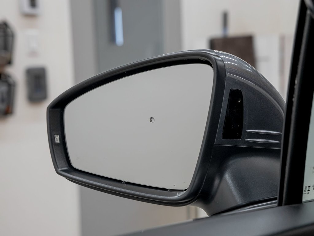 Volkswagen Tiguan  2024 à St-Jérôme, Québec - 32 - w1024h768px