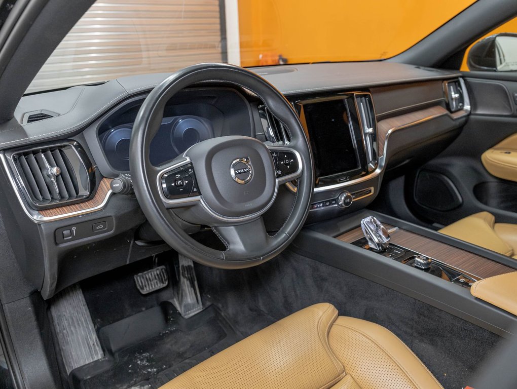 Volvo S60  2022 à St-Jérôme, Québec - 2 - w1024h768px