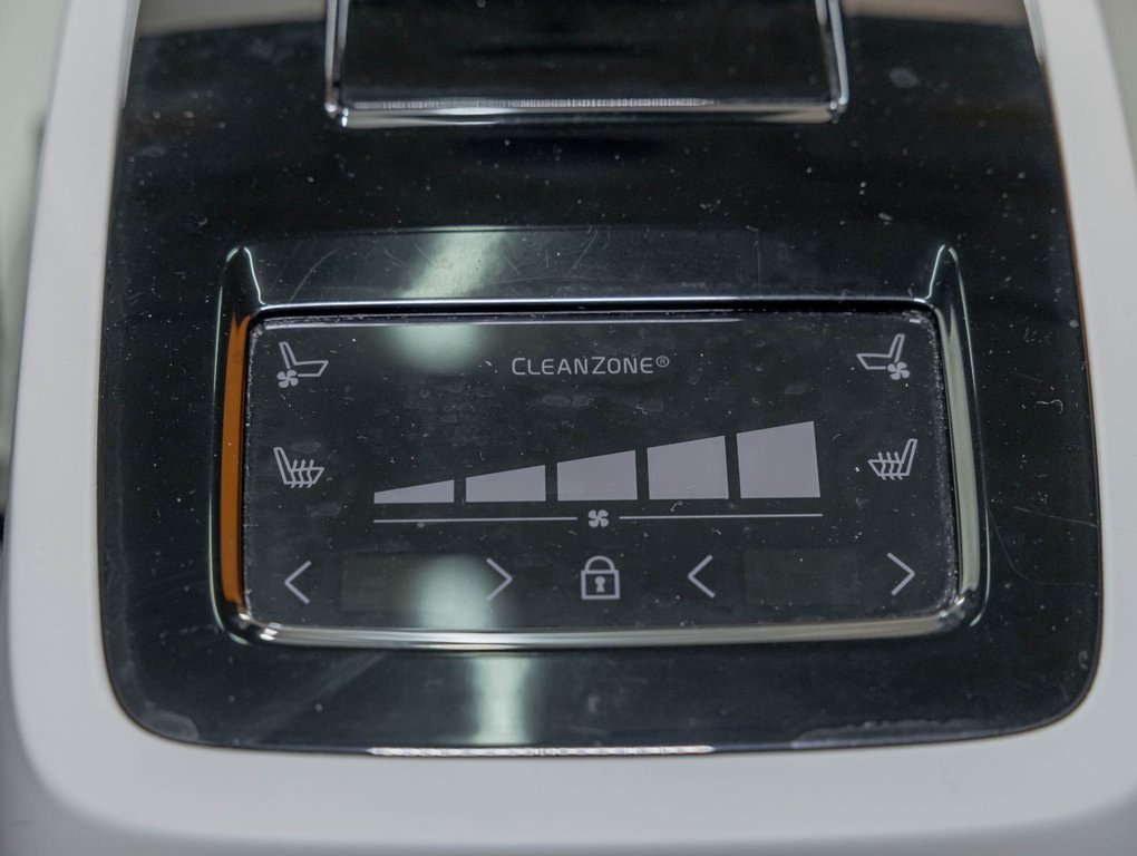 Volvo S90  2018 à St-Jérôme, Québec - 23 - w1024h768px