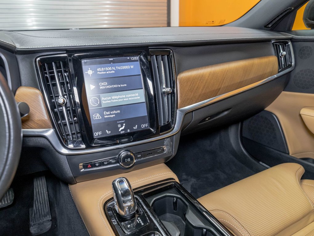 2018 Volvo S90 in St-Jérôme, Quebec - 24 - w1024h768px