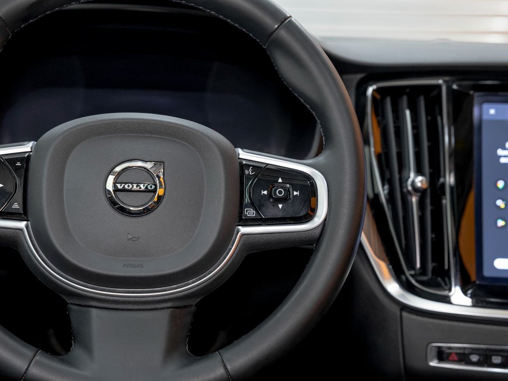 Volvo V60  2023 à St-Jérôme, Québec - 16 - w1024h768px