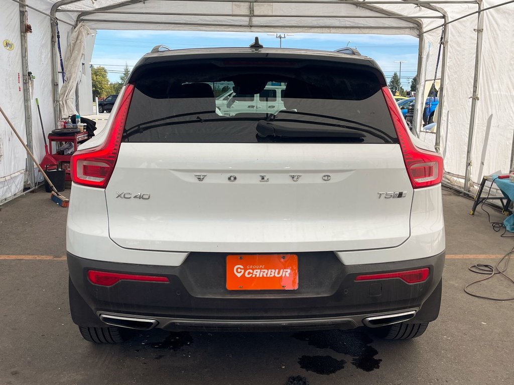 2020 Volvo XC40 in St-Jérôme, Quebec - 8 - w1024h768px
